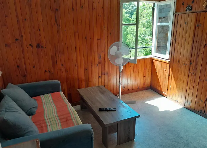 Le Petit Cele T1 Equipee